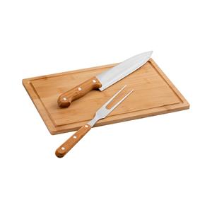 Kit churrasco em caixa kraft com tábua em bambu e 2 utensílios em aço inox e bambu